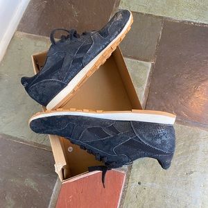 Reebok Classic Clean Exotics collection